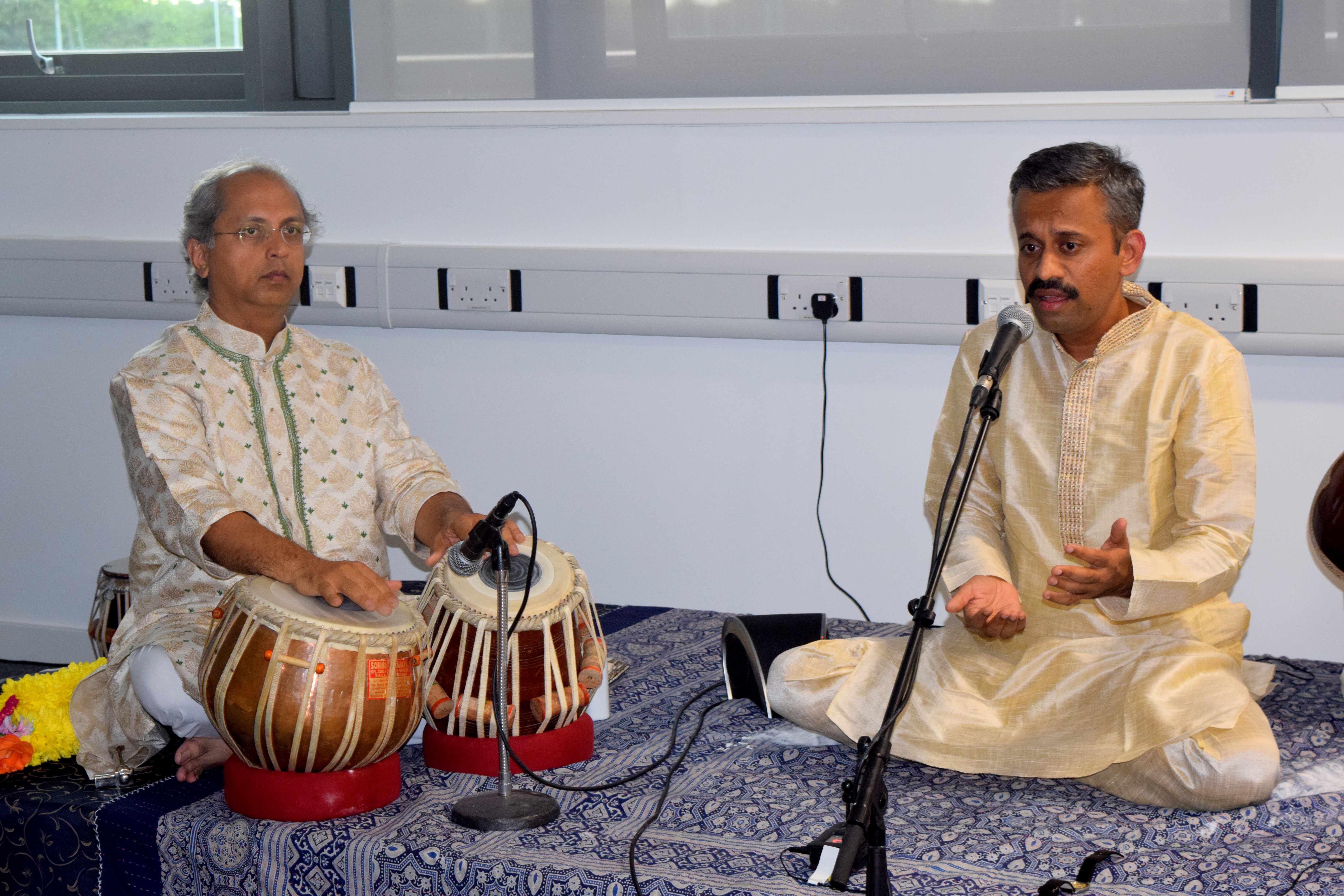 Parampara: A celebration of Masters, London (W) July 7. 2019 Tabla: Pandit Yogesh Samsi ji, Harmonium: Kaviraj Singh, Tanpura: Shahana Sokhi